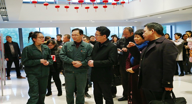 南湖區(qū)企業(yè)文化俱樂部建設工作現(xiàn)場會在公司召開